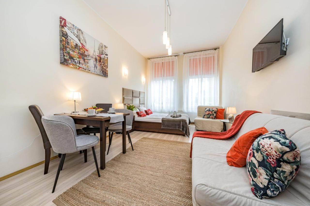 Apartamenty Przytulne Starowka Old Town Ogarna グダニスク エクステリア 写真